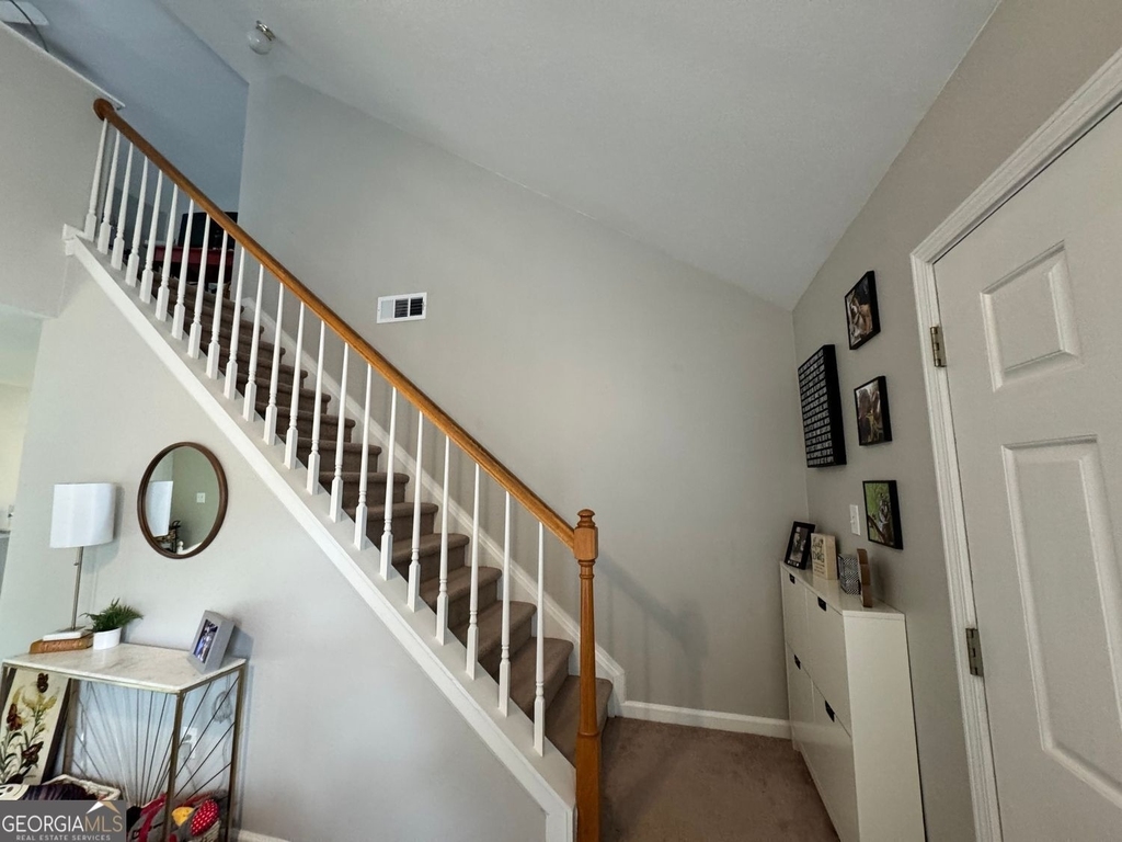 204 Park Place - Photo 1