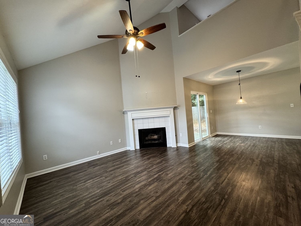 204 Park Place - Photo 3