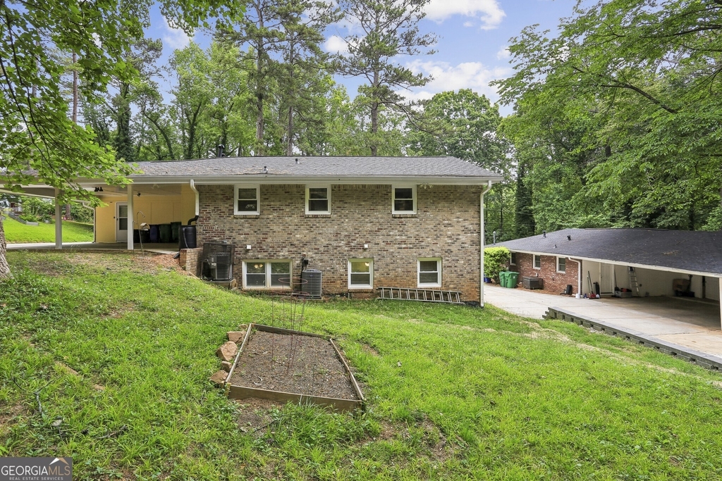 2893 White Oak Drive - Photo 5