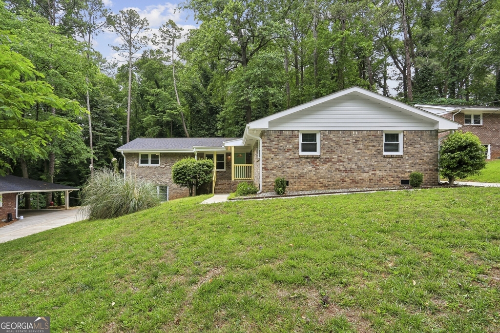 2893 White Oak Drive - Photo 0