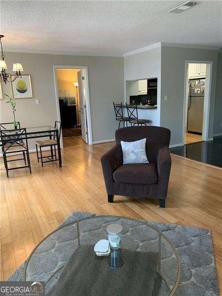 209 14th Street Ne - Photo 3