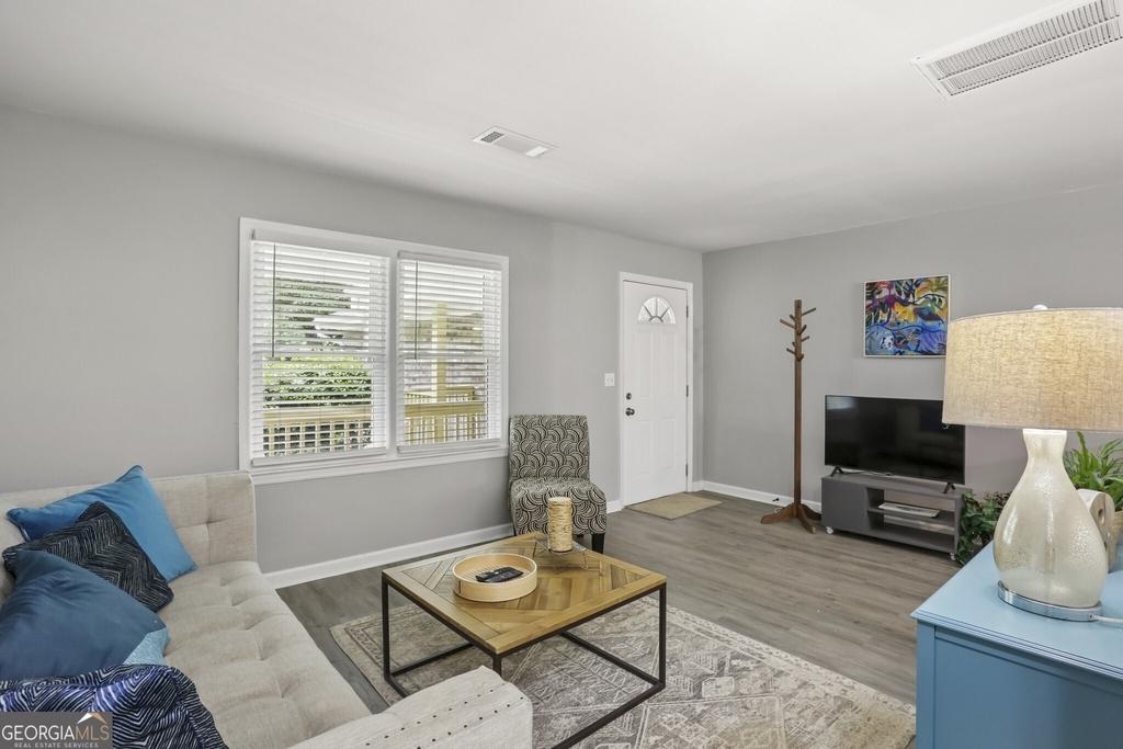 2889 White Oak Drive - Photo 9