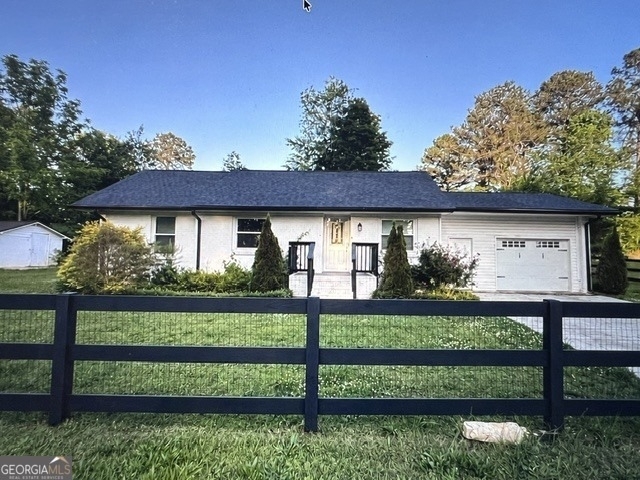 4056 Dallas Acworth Hwy - Photo 1