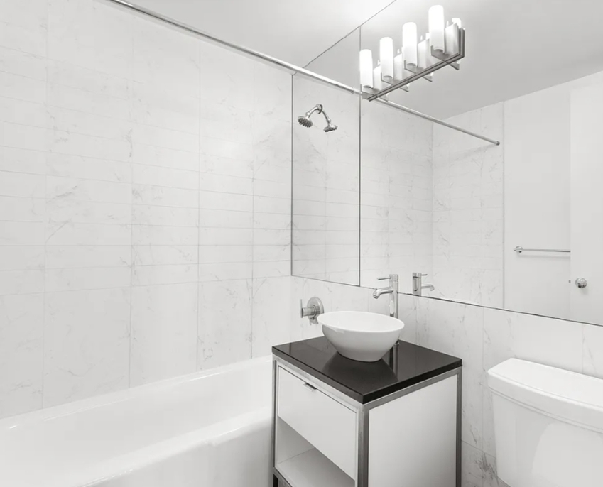 3rd avenue  - Photo 8
