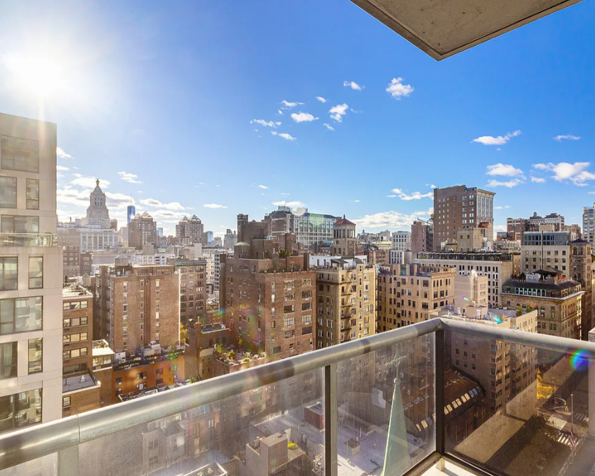 3rd avenue  - Photo 4