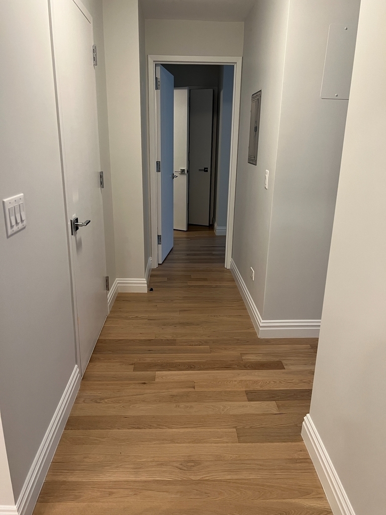 West 48th Street - Photo 14