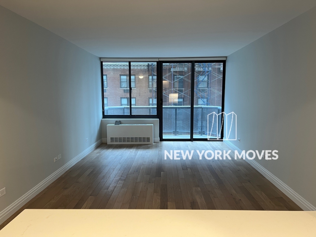 West 48th Street - Photo 2
