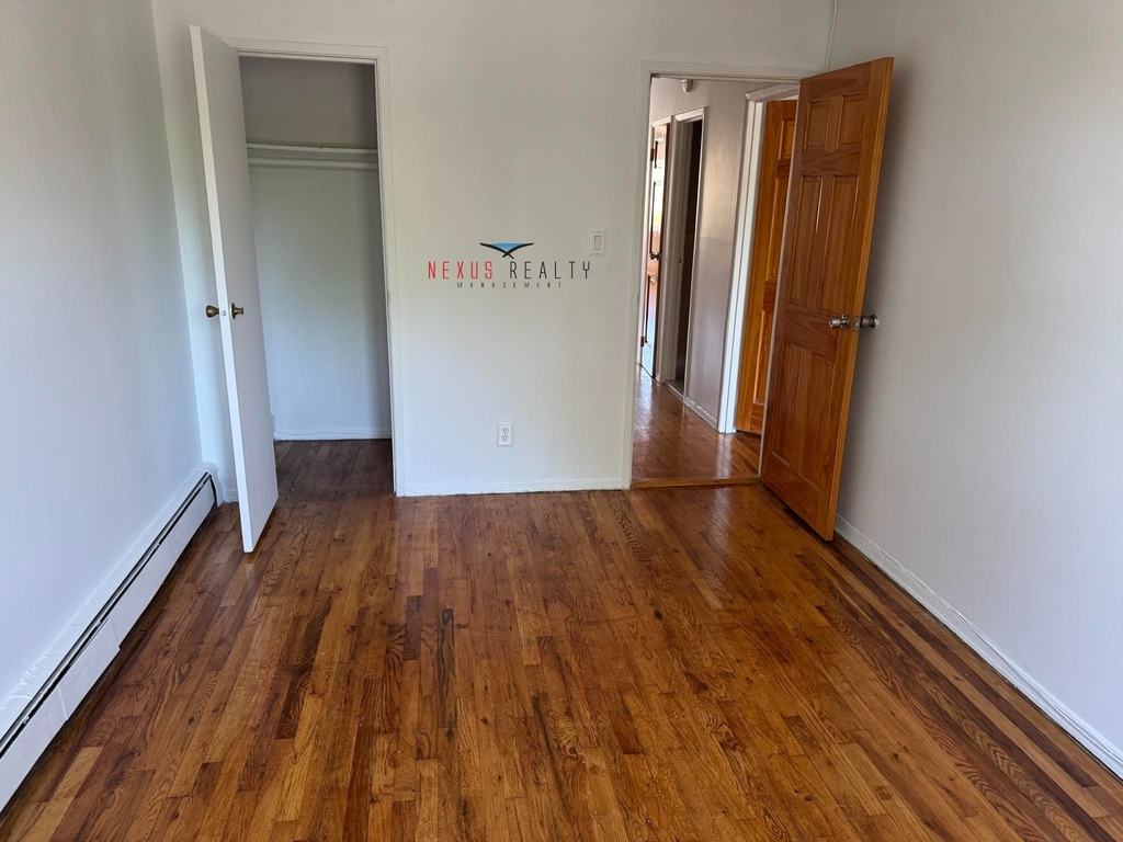 25-12 Parsons Boulevard - Photo 7