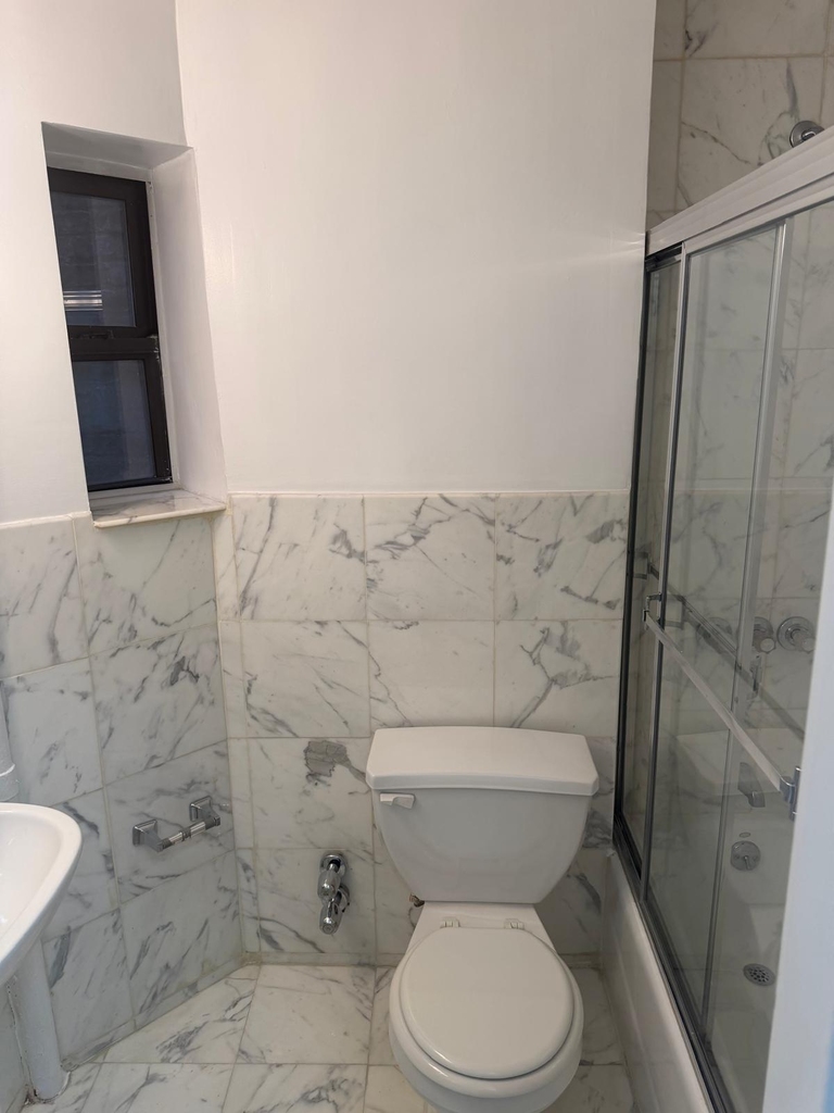 East 85th Street - Photo 1