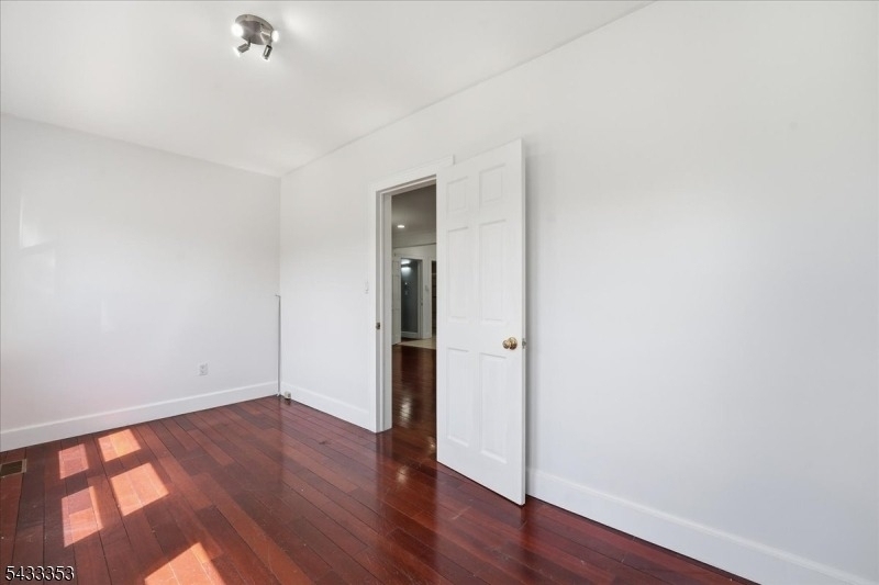 122 South Lincoln Ave - Photo 13