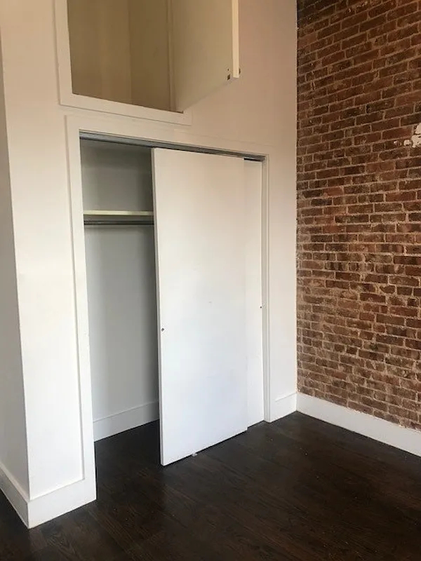944 Fulton Street - Photo 5