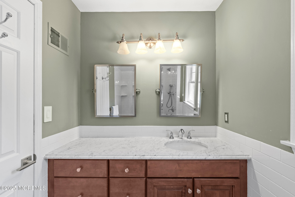 704 Deal Road - Photo 31