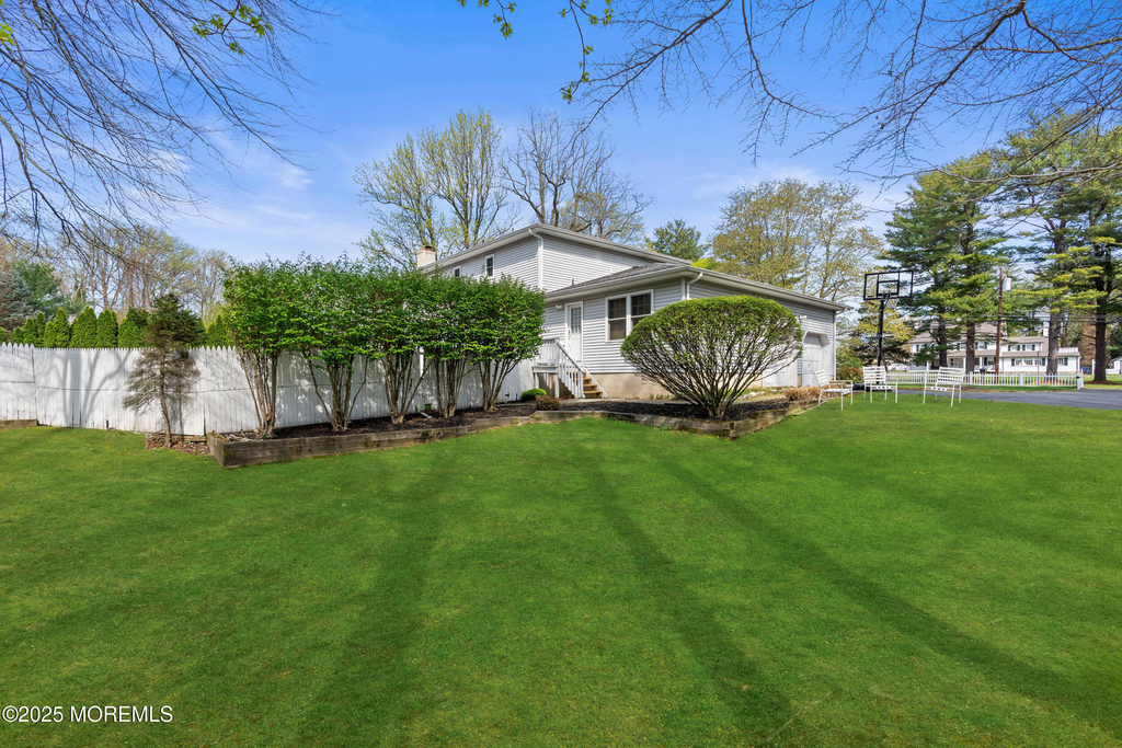 704 Deal Road - Photo 43