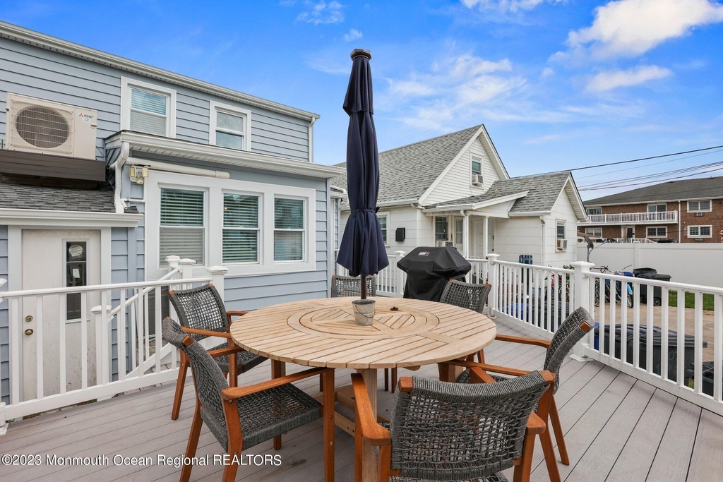 107 17th Avenue - Photo 24