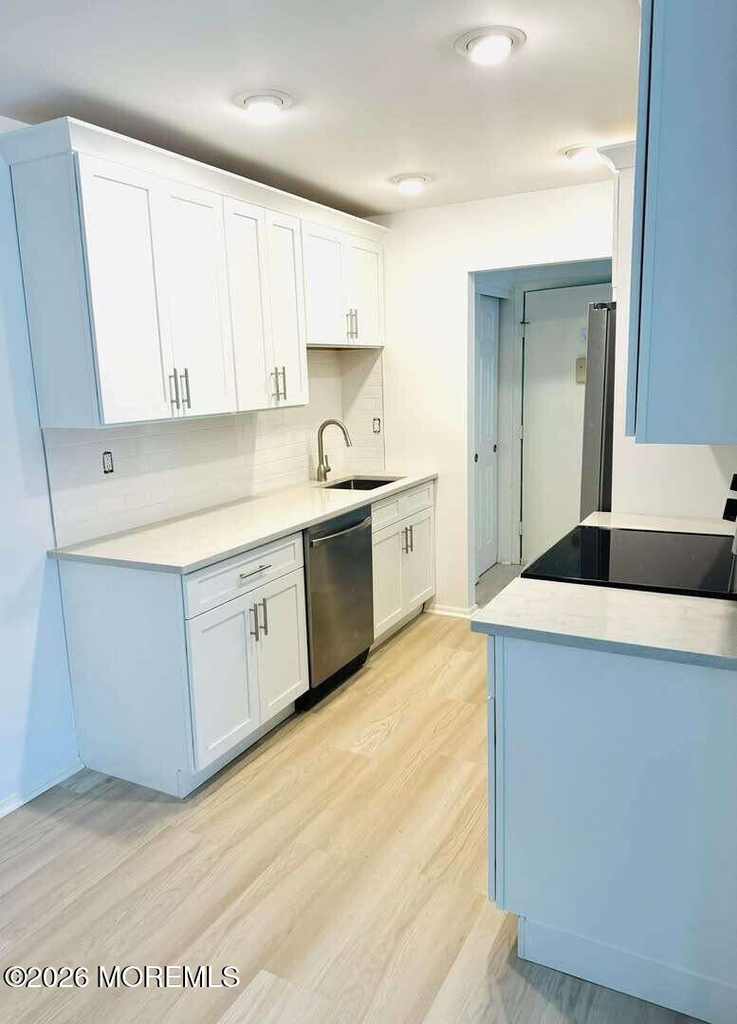 175 Amberly Drive - Photo 0