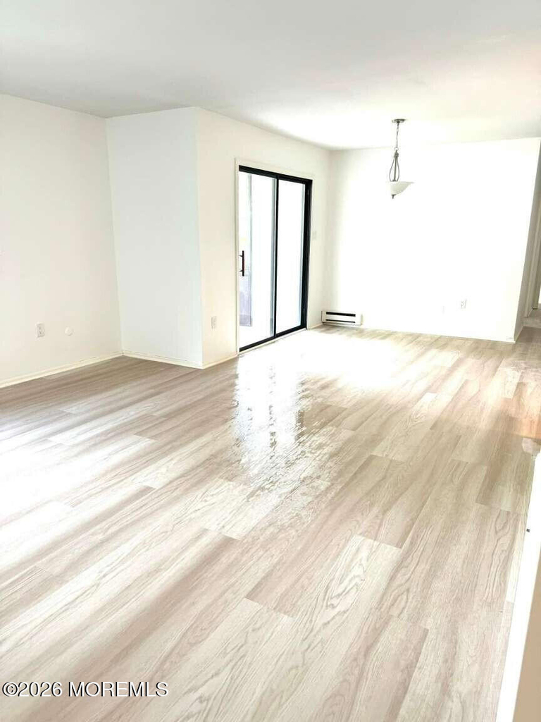 175 Amberly Drive - Photo 5
