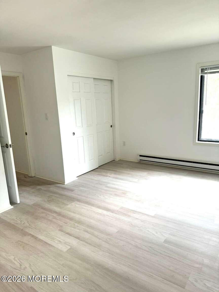 175 Amberly Drive - Photo 8
