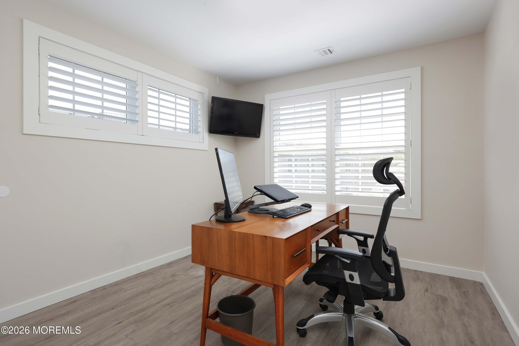 333 First Street - Photo 18