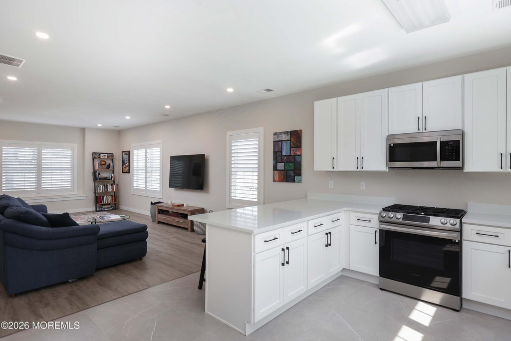 333 First Street - Photo 9