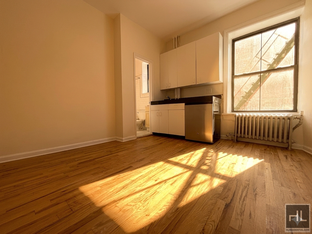 West 72 Street - Photo 0