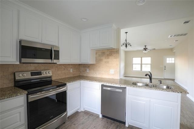 901 N Barrett Avenue - Photo 3