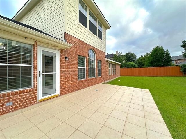 1579 Poets Way - Photo 32