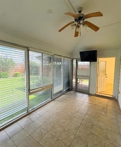 105 Fieldwood Court - Photo 12
