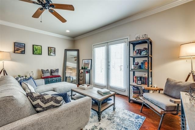 3102 Kings Road - Photo 10