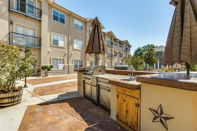 3102 Kings Road - Photo 21