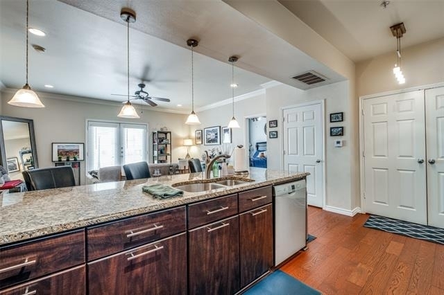 3102 Kings Road - Photo 6