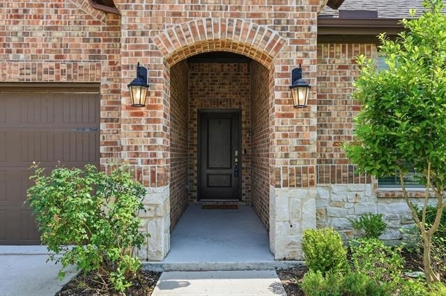 3949 Sidney Lane - Photo 2