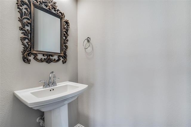 4533 Titus Circle - Photo 20
