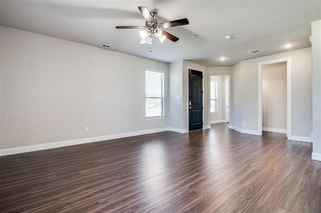 4533 Titus Circle - Photo 4
