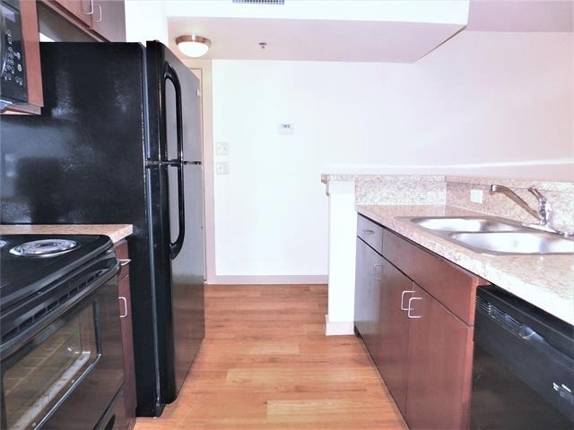 1512 N Elm Street - Photo 8