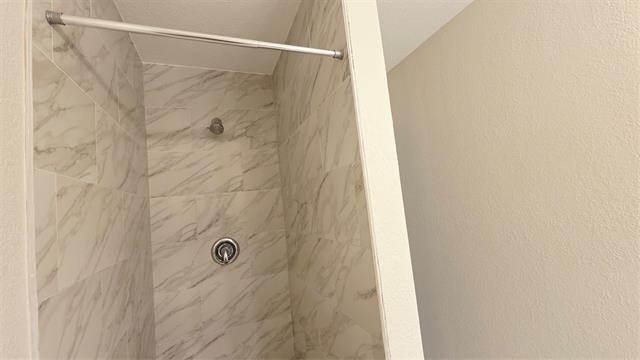 314 16th Street W - Photo 11
