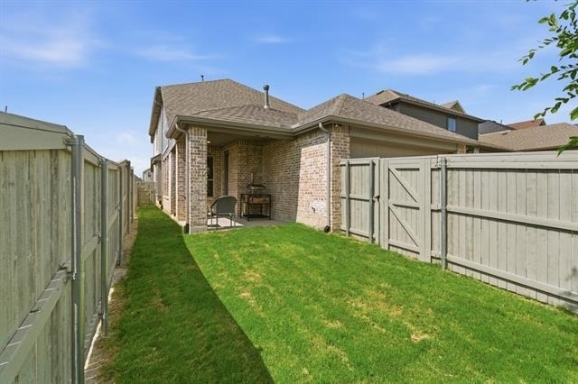 2225 Elm Place - Photo 22