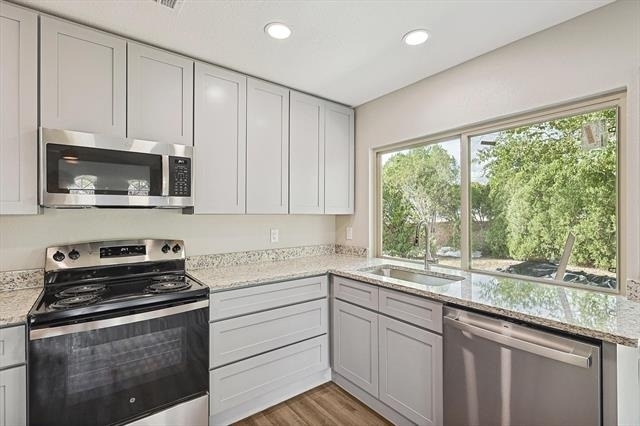 2903 Winterberry Drive - Photo 12