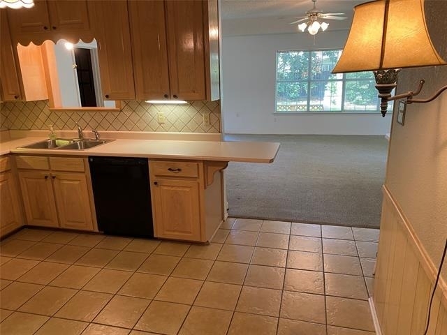 623 Club Oak Drive - Photo 5