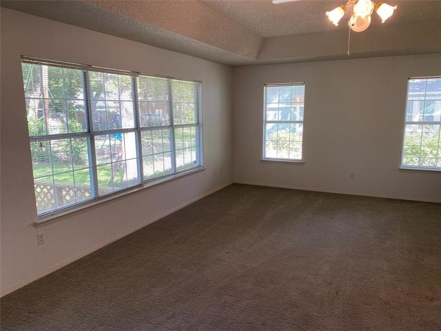 623 Club Oak Drive - Photo 6