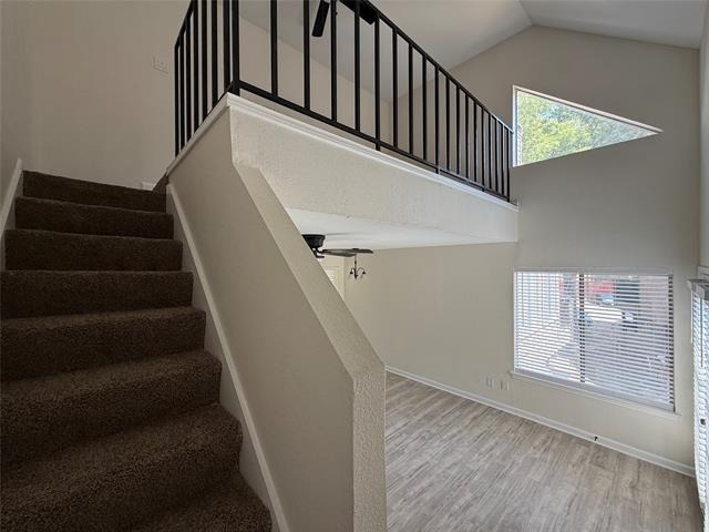 9801 Walnut Street - Photo 14