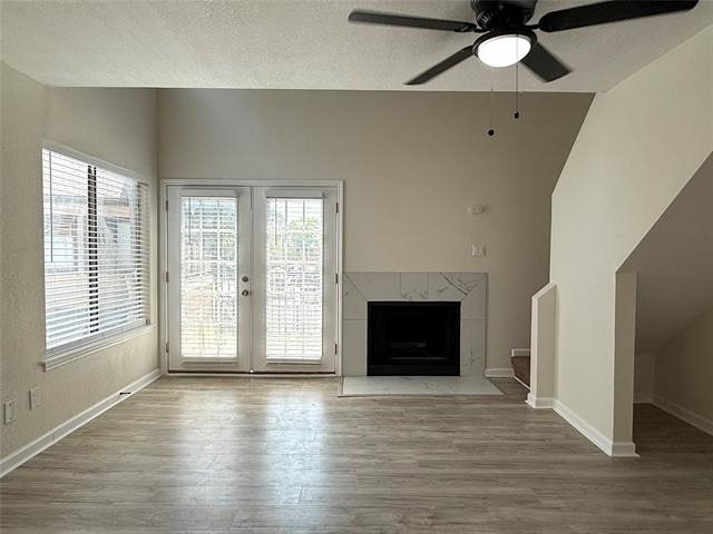 9801 Walnut Street - Photo 3