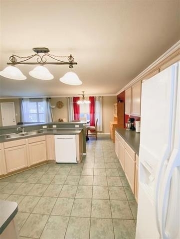 129 Centennial Place - Photo 3
