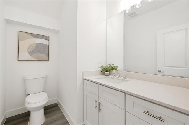5609 Woodlands Drive - Photo 14
