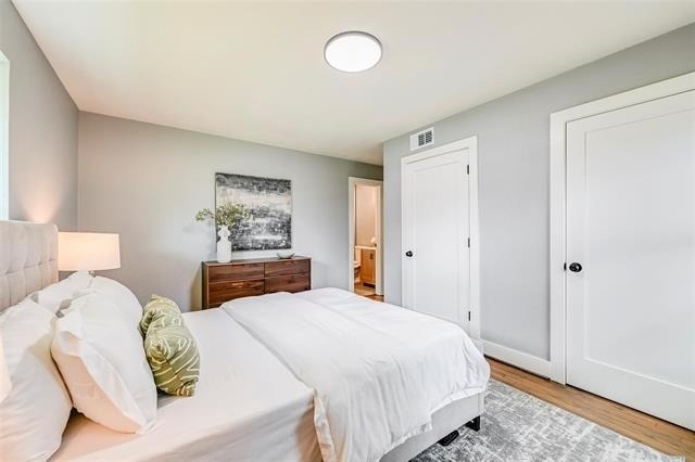 2729 Lockhart Avenue - Photo 11