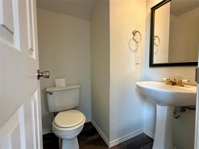 1621 Collin Drive - Photo 5