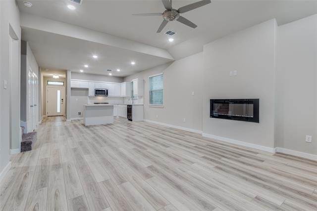 2544 Rambling Road - Photo 4