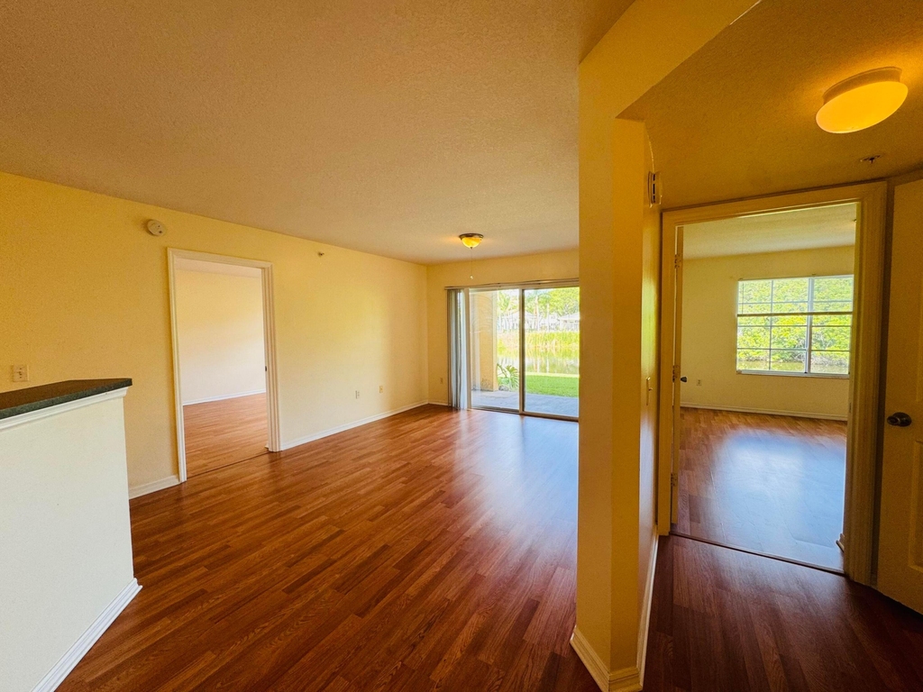 4171 San Marino Boulevard - Photo 4