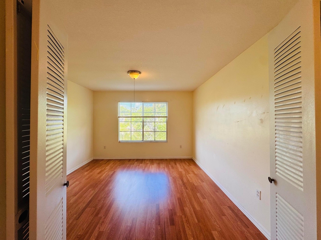 4171 San Marino Boulevard - Photo 13