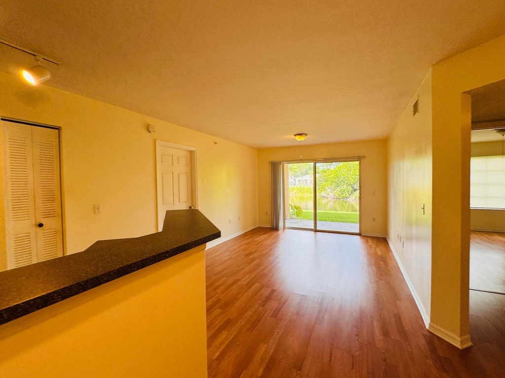 4171 San Marino Boulevard - Photo 29
