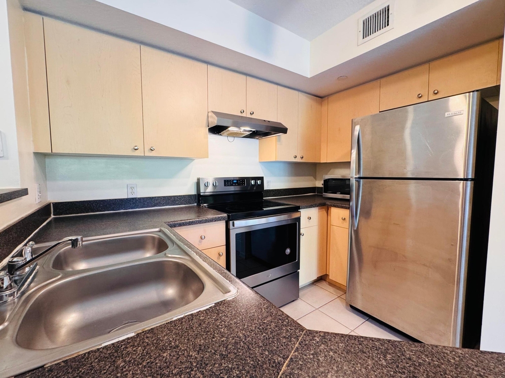 4171 San Marino Boulevard - Photo 22